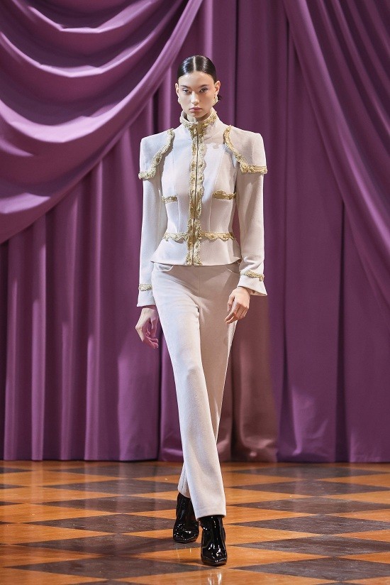 look1.jpg