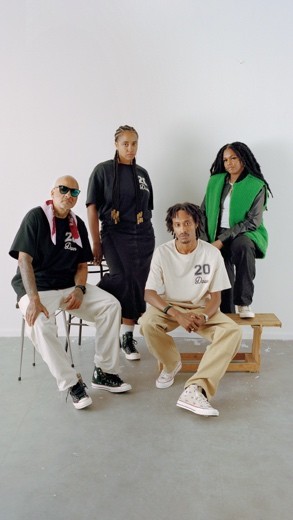 一群人在跳舞 描述已自动生成