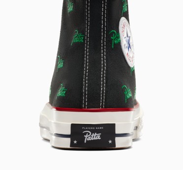 图片包含 室内, 绿色, 桌子, 穿着 描述已自动生成