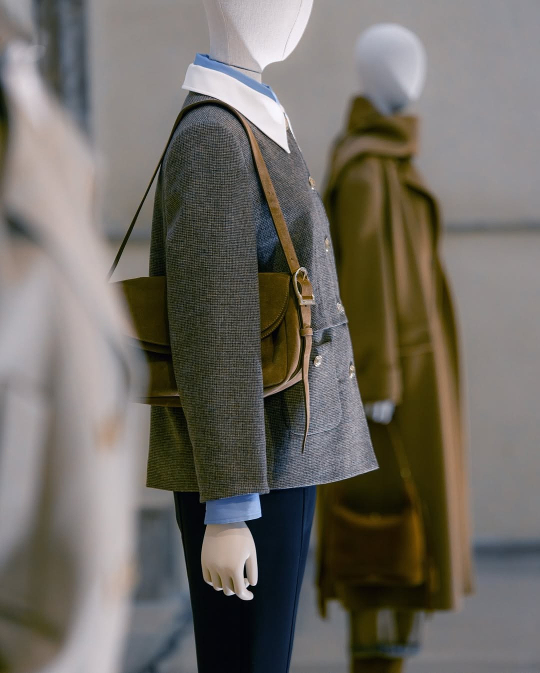 SANDRO于巴黎布尔德尔博物馆BOURDELLE MUSEUM举办2025秋冬系列预览_3.jpg