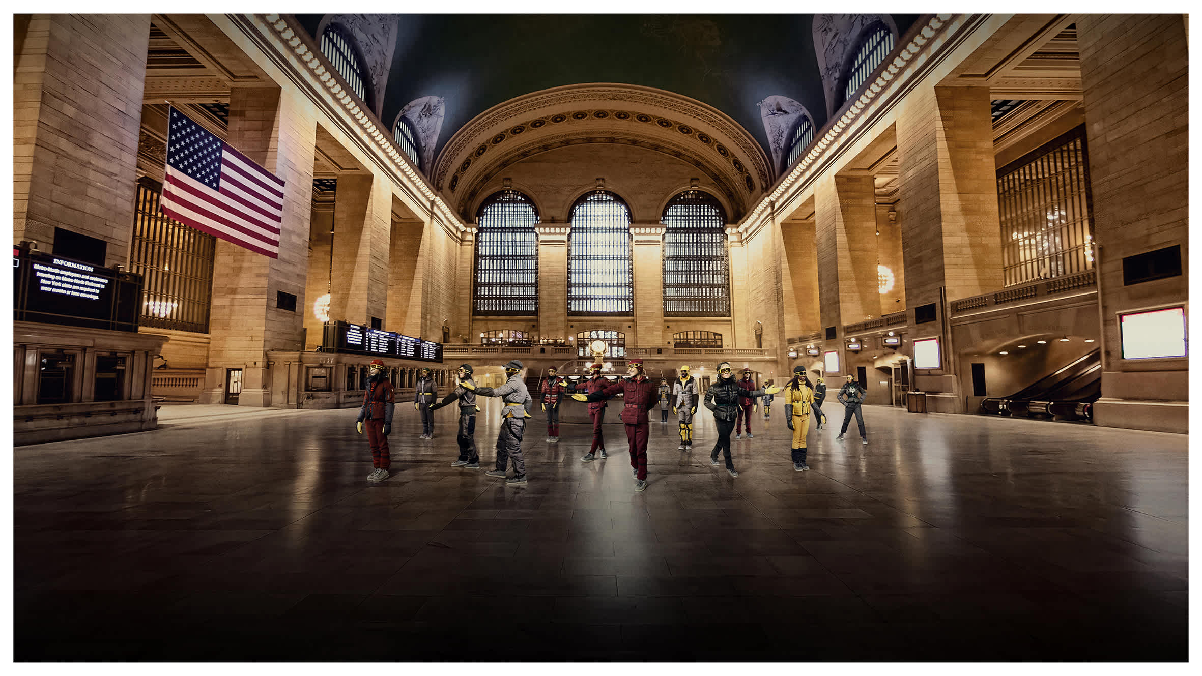 MC_FW_2026_NY IN MONCLER_BS_RGB_300DPI_16X9_17_GRANDGROOVE_CLEAN_PRESS.jpg