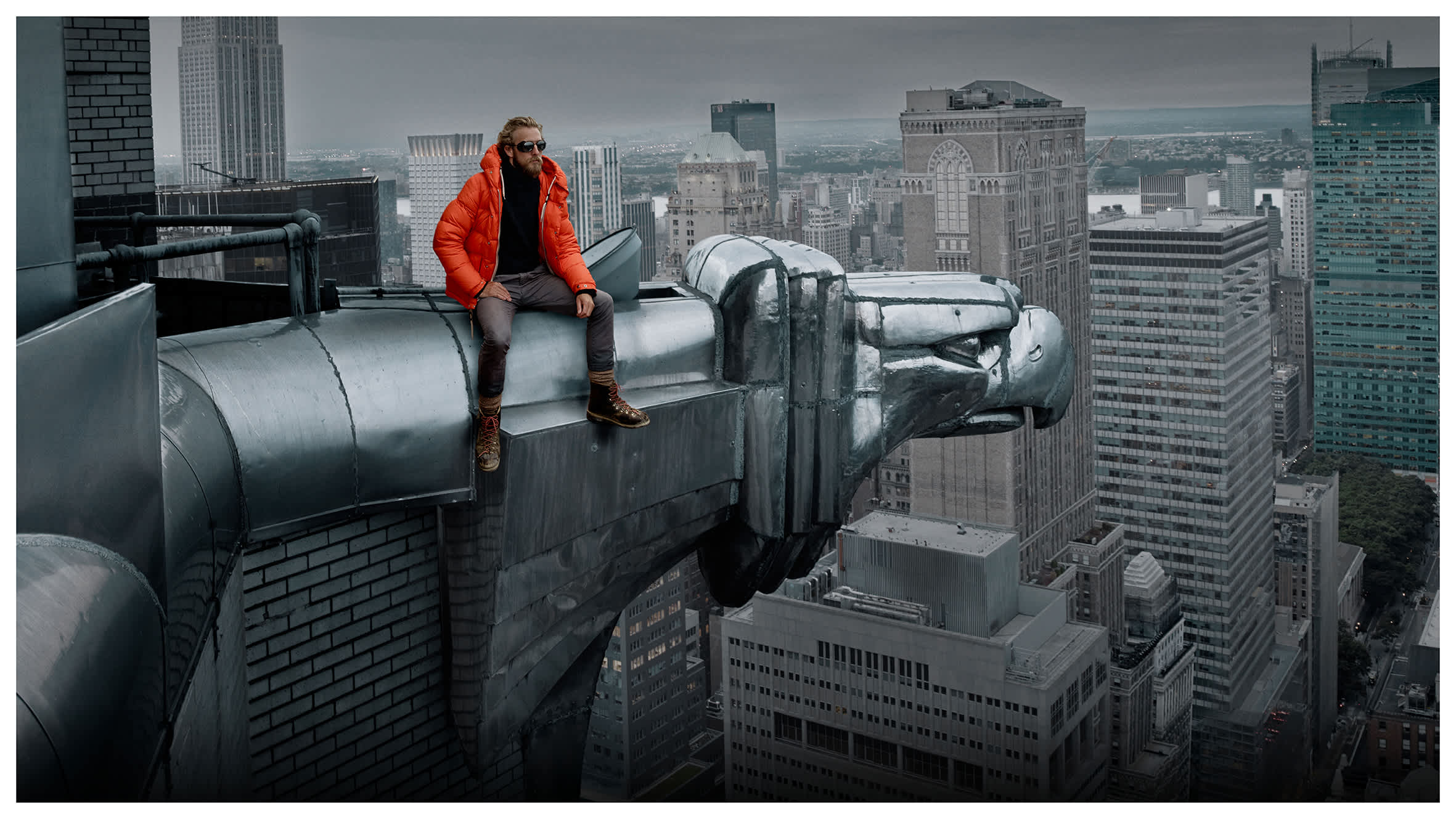 MC_FW_2026_NY IN MONCLER_BS_RGB_300DPI_16X9_7_MIDTOWNMOUNTAINS_CLEAN_PRESS.jpg