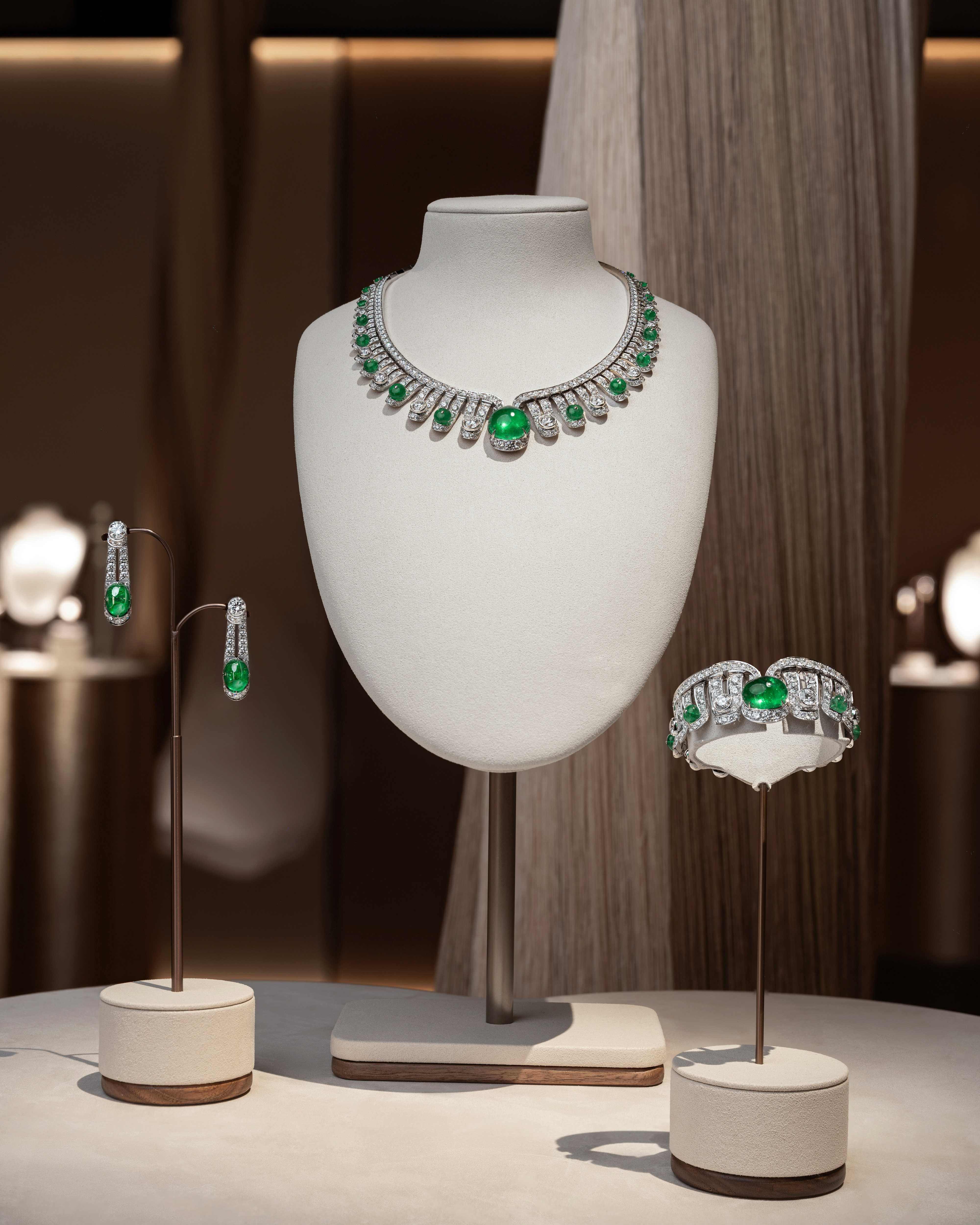 霓裳化艺，至臻礼呈  周大福「东方霓裳Chinese Couture」高级珠宝展启幕